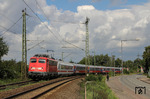 115 509 mit dem ICE-Ersatzzug IC 2862 (Hamm - Bonn) bei Köln-Mülheim. Wegen Bauarbeiten fuhr der Zug ausnahmsweise über die Güterzuggleise von Opladen nach Köln, auf denen normalerweise kein planmäßiger Personenverkehr stattfindet. (17.09.2010) <i>Foto: Joachim Bügel</i>