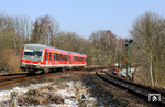 Den letzten Winter auf der Linie RB 47 (Wuppertal - Remscheid - Solingen) haben die 628 von DB-Regio NRW bereits hinter sich. Ab Dezember 2013 wird Abellio mit den Dieseltriebzügen des Typs CORDIA Lint 41 den Betrieb übernehmen. Hier fährt 928/628 508 als RB 30747 in den Bahnhof Remscheid-Güldenwerth ein. (22.03.2013) <i>Foto: Wolfgang Bügel</i>