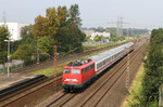 115 350 vor dem nur freitags verkehrenden IC 2421 (Dortmund - Eltville) in Langenfeld-Berghausen. (05.09.2014) <i>Foto: Joachim Bügel</i>