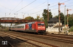 Der im Rahmen der ESTW-Duisburg-Inbetriebnahme umgeleitete IC 132 (Norddeich Mole - Luxembourg) mit der Werbelok 101 100 im Bahnhof Düsseldorf-Rath. (28.09.2014) <i>Foto: Wolfgang Bügel</i>