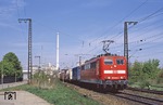 In Regensburg-Ost ist 151 026 mit TEC 41921 (Bremerhaven - Linz/A) unterwegs. (21.04.2007) <i>Foto: Thomas Konz</i>