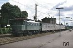 104 019 ist mit N 7231 (Münster - Rheine) im Bahnhof Greven eingetroffen. (31.08.1978) <i>Foto: Peter Schiffer</i>