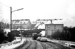 Im Bahnhof Bochum-Weitmar blockiert die umsetzende 044 754 (44 1754) den Bahnübergang "An der Holtbrügge".  (30.01.1976) <i>Foto: Joachim Schmidt</i>