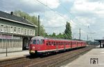 430 120/420 als letzter N 5665 nach Soest im Bahnhof Holzwickede. (02.06.1984) <i>Foto: Wolfgang Bügel</i>