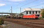 185 371 mit einem Sondergüterzug vor der östlichen Wendeanlage der Schwebebahn in Wuppertal-Oberbarmen. (26.09.2018) <i>Foto: Wolfgang Bügel</i>