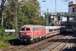 218 838 und 218 837 schleppen den defekten 402 015 als FbZ 27871 nach Köln-Nippes durch Wuppertal-Elberfeld. (29.09.2018) <i>Foto: Wolfgang Bügel</i>