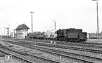 051 584 rangiert im Bahnhof Aulendorf.  (04.08.1972) <i>Foto: Burkhard Wollny</i>