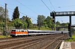 111 111 mit DPN 9420 aus Herford in Haan-Gruiten. Der Zug verkehrte als RE 6-Sprinterzug zu einer Fahrraddemo nach Düsseldorf. Der Zug war allerdings komplett leer, vielleicht sind ja alle mit dem Fahrrad gefahren... (08.05.2022) <i>Foto: Joachim Bügel</i>