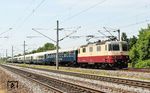 SBB Re 4/4 11393 der IRSI (International Rolling Stock Investment Gmbh) mit einem Sonderzug der Suisse Train Bleu & Prestige Continental Express auf dem Weg von Basel SBB nach Koblenz bei Ottersweiler. (17.06.2023) <i>Foto: Thomas Gries</i>