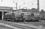Mit der Offenburger E 41 025 (Baujahr 1956), der Münchener E 18 055 (Baujahr 1955) und der Stuttgarter E 10 194 (Baujahr 1958) präsentieren sich die damals modernsten E-Loks der DB im Bw Stuttgart-Rosenstein. (07.1960) <i>Foto: Wolfgang Jahn</i>